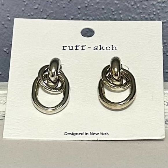 Silver Plated Double Ringed Pierced Earrings Designed In New York, NWT - Picture 1 of 4